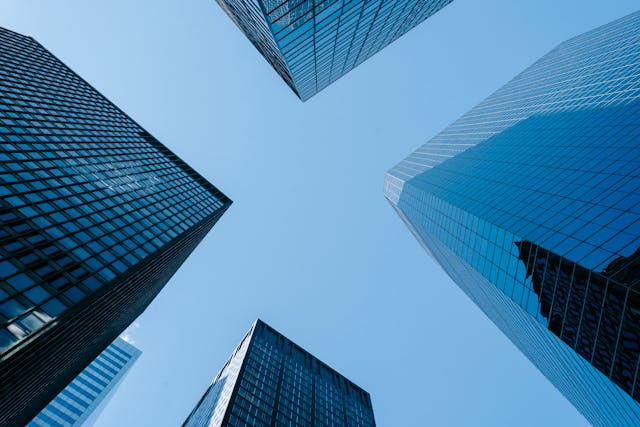 Av. Ahmet Özmen | İstanbul Avukat